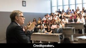 profesor-universitario-intro-e1589076621369-9608437-9106111-jpg